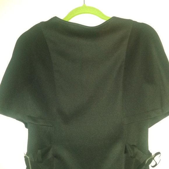 Top - Picture 2 of 2